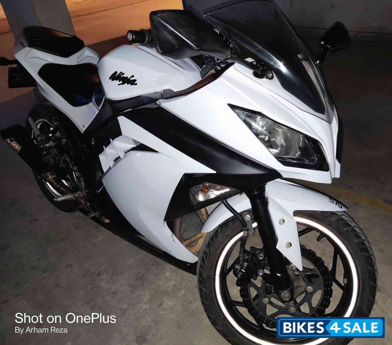 Pearl White Kawasaki Ninja 300R