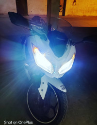 Pearl White Kawasaki Ninja 300R