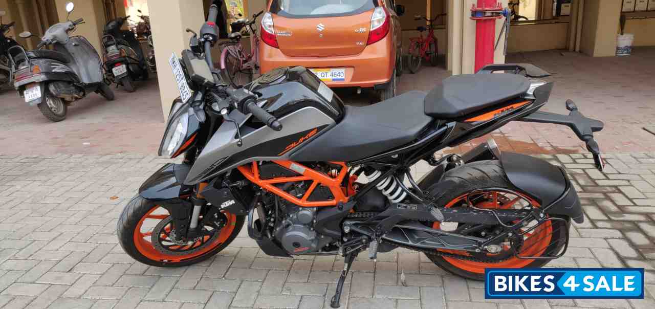 KTM Duke 390 BS6 KTM Duke 390 BS6