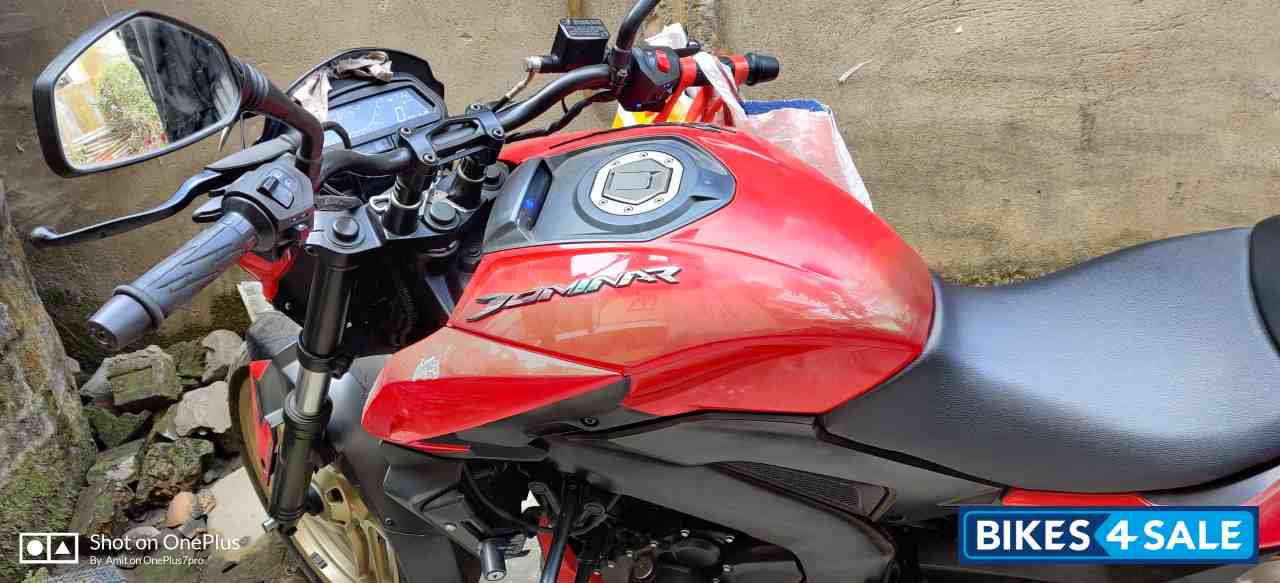 Red Bajaj Dominar 400 Disc