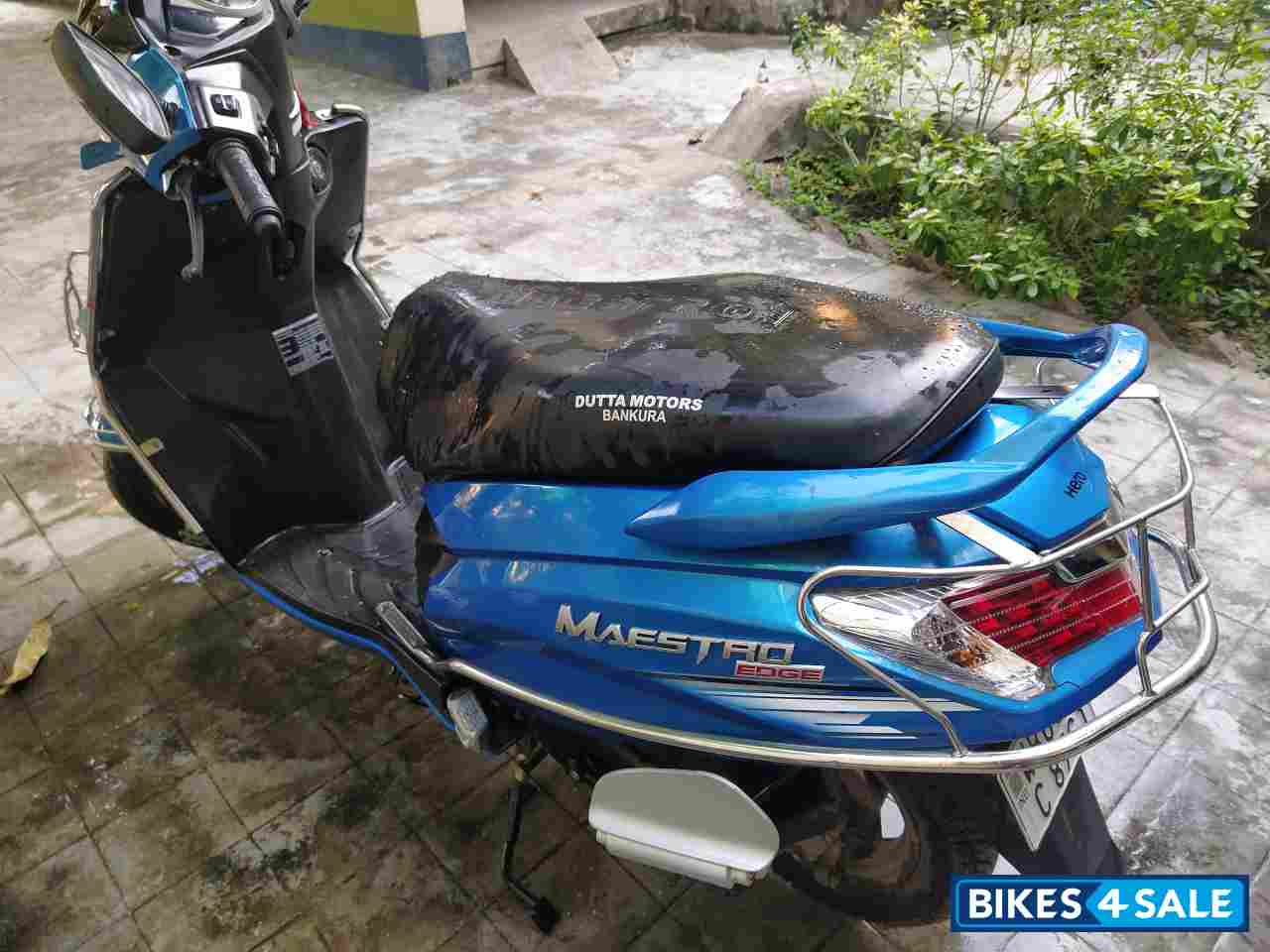 Sky Blue Hero Maestro Edge 110 BS6