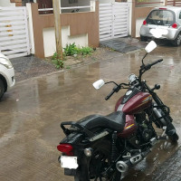 Mehron Red Bajaj Avenger Street 150
