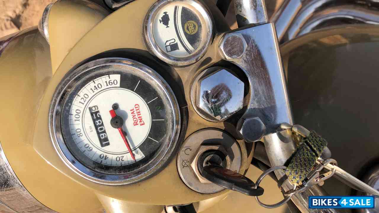 Desert Storm Royal Enfield Classic Desert Storm