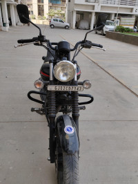 Bajaj Avenger Street 220