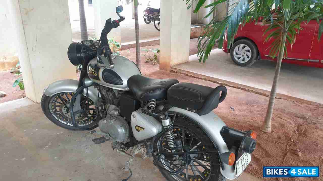 Royal Enfield Classic 350