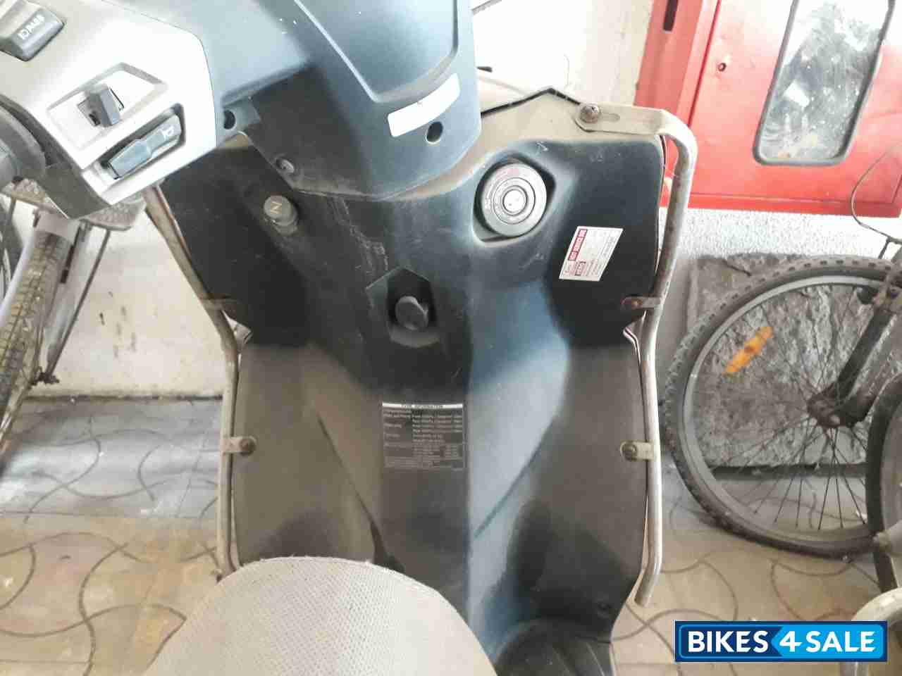 Red Hero Maestro Edge 110 BS6