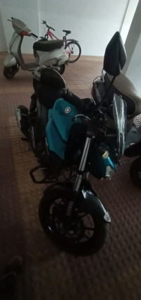 Yamaha FZ25