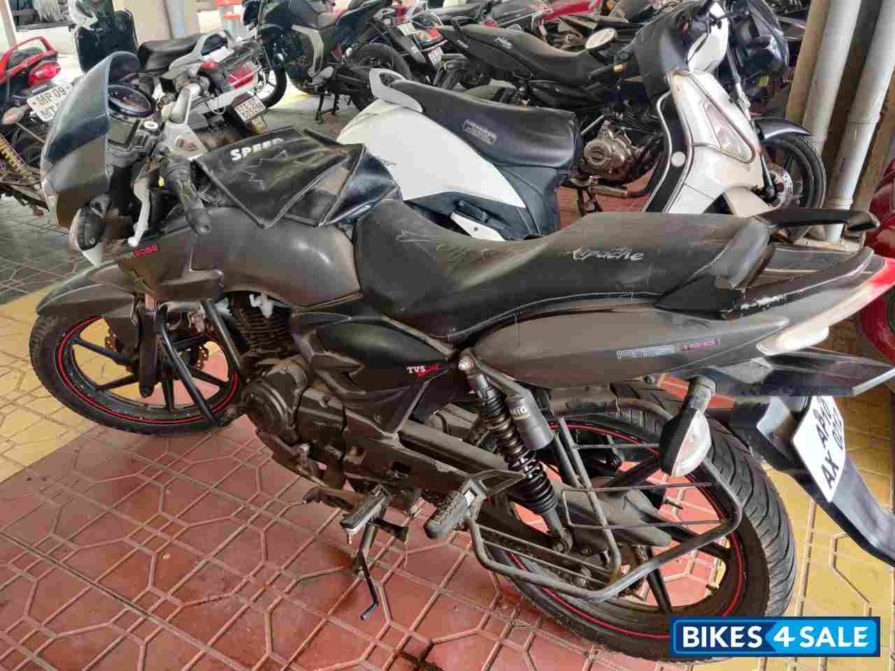 TVS Apache RTR 160