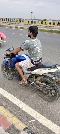 TVS Apache RTR 160 4V