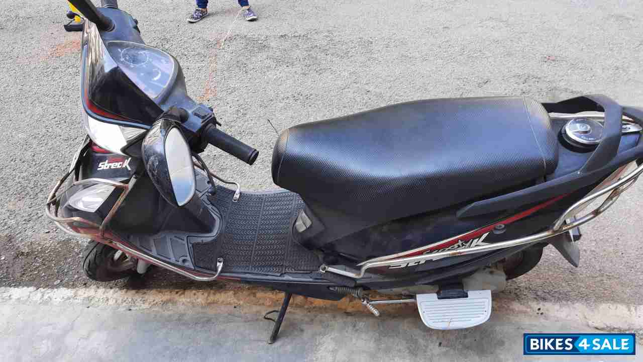 TVS Scooty Streak