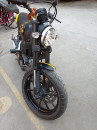 Ducati Scrambler Full Throttle