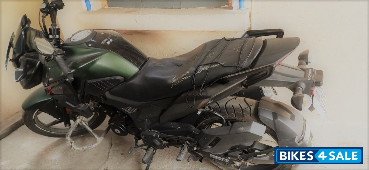 Mat Marshal Green Me Honda XBlade