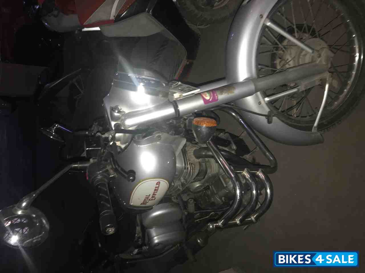 Silver Royal Enfield Classic 350