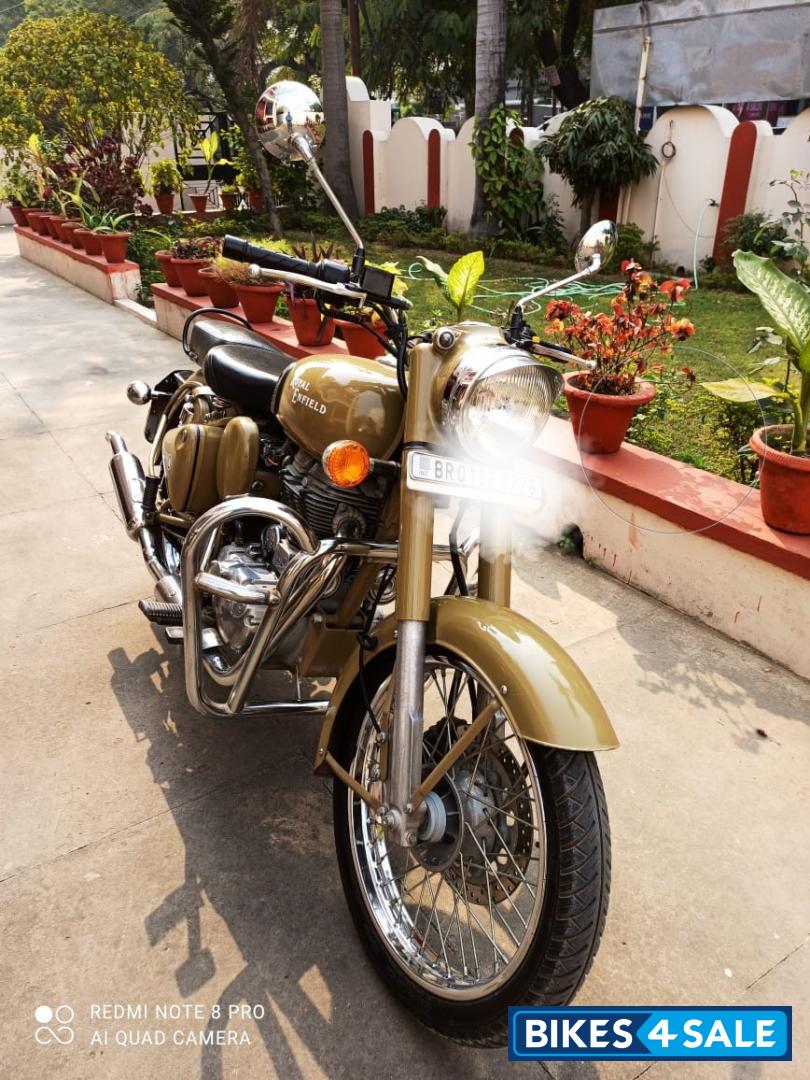 Sand Mustard Royal Enfield Classic Desert Storm