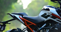 Black And White KTM Duke 250
