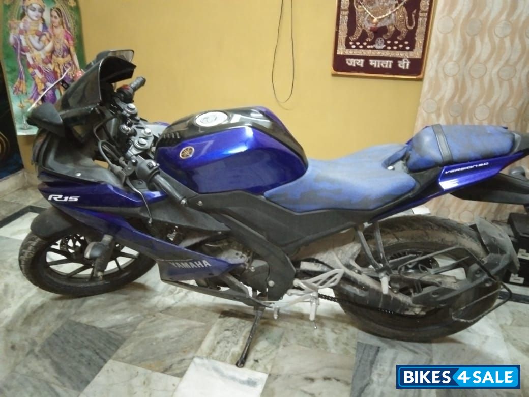 Blue Yamaha YZF R15 V3