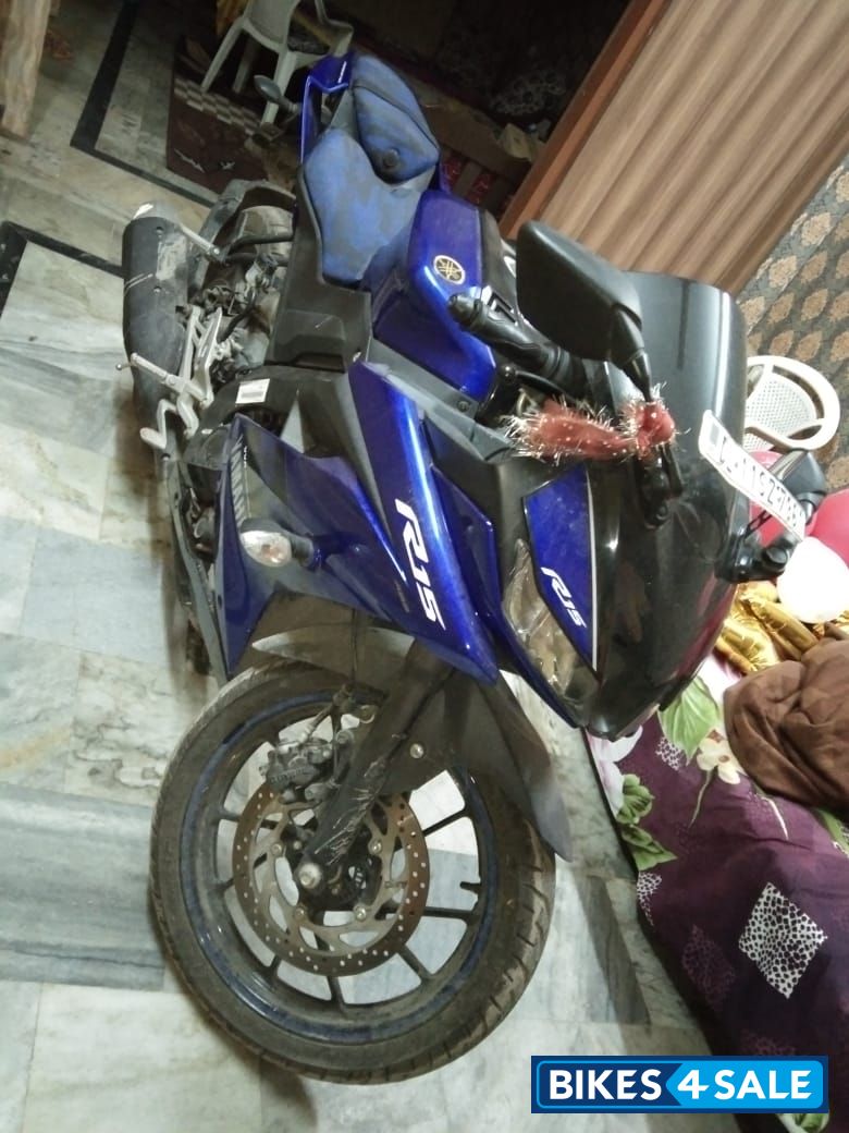 Blue Yamaha YZF R15 V3