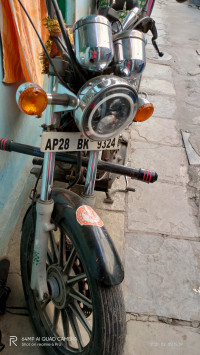 Magic Black Royal Enfield Thunderbird TwinSpark 350