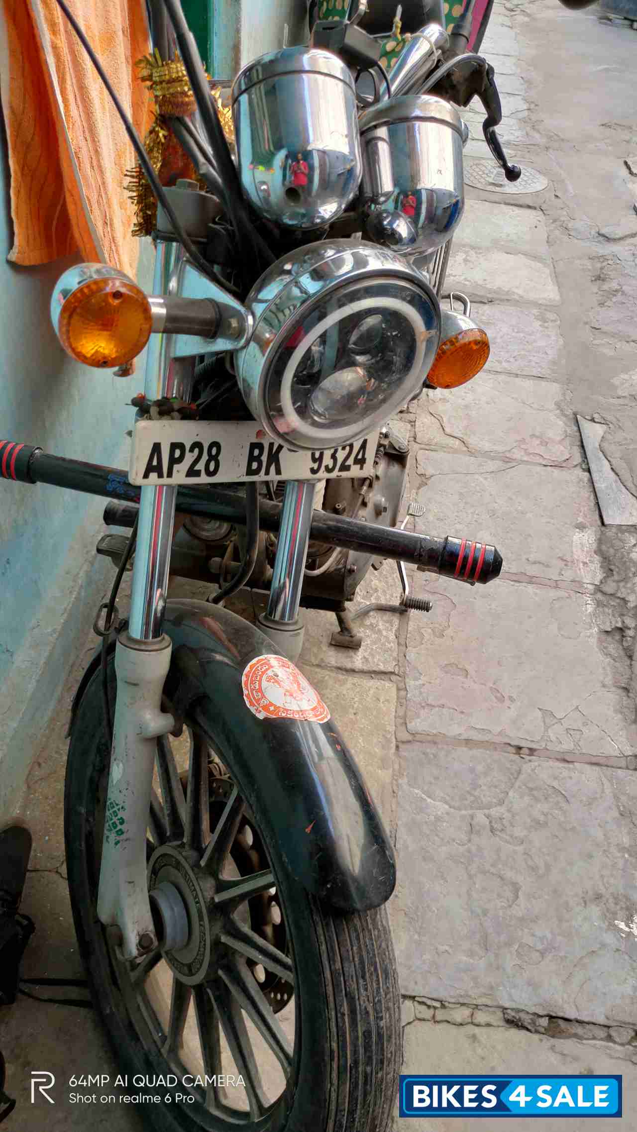 Magic Black Royal Enfield Thunderbird TwinSpark 350
