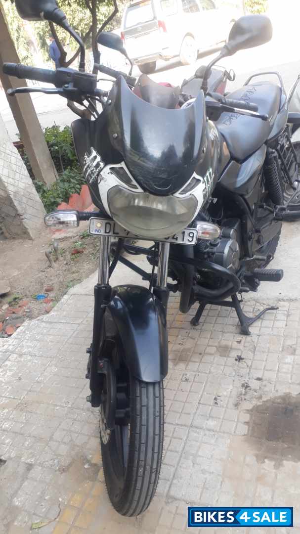 Bajaj Discover 150 F