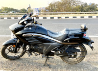 Black Suzuki Intruder 150 BS6