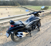 Black Suzuki Intruder 150 BS6