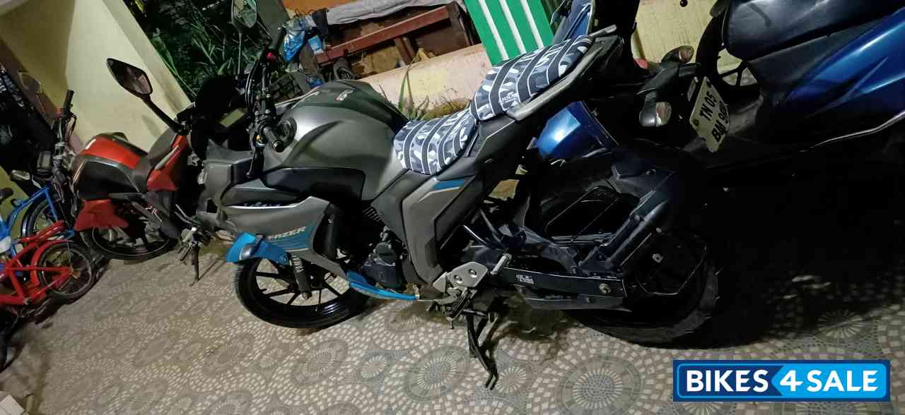 Yamaha Fazer 25