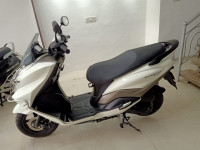 Suzuki Burgman Street