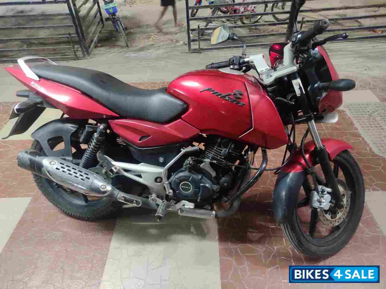 Bajaj Pulsar PULSAR 150