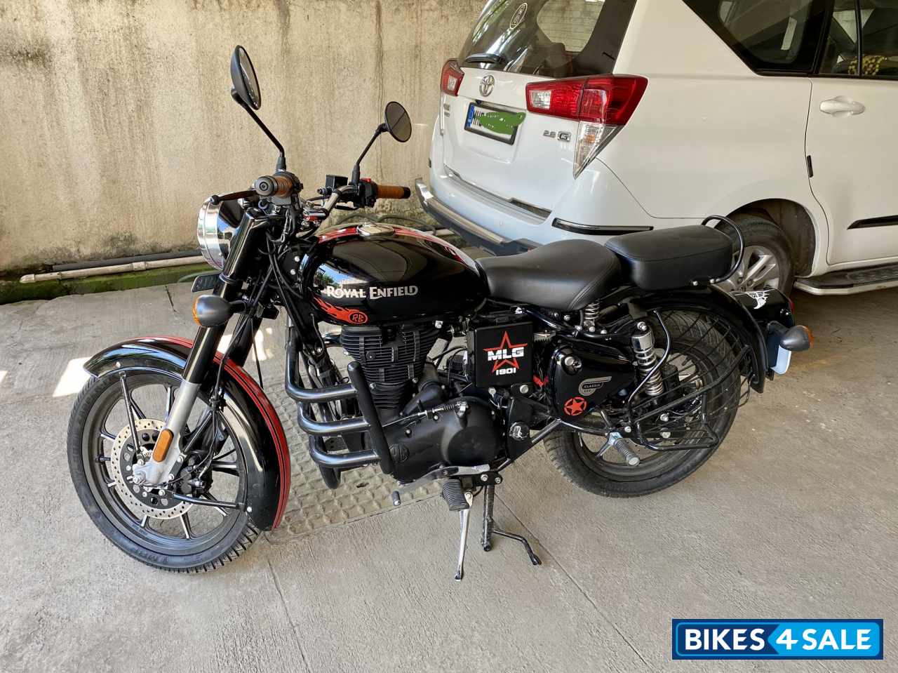 royal enfield classic 350 dual channel price