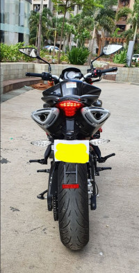 Black Benelli TNT 600 i