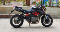 Black Benelli TNT 600 i
