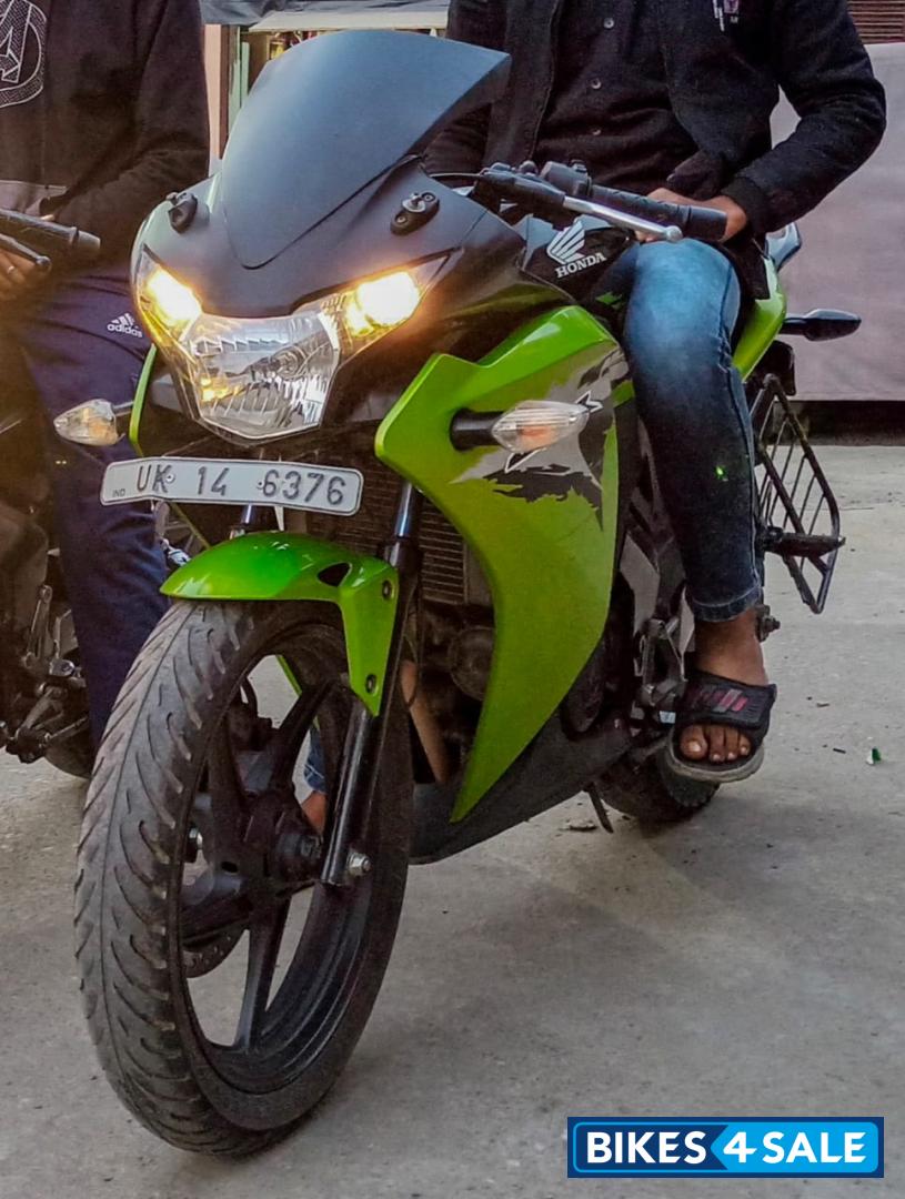 Honda CBR 150R Honda CBR 150R