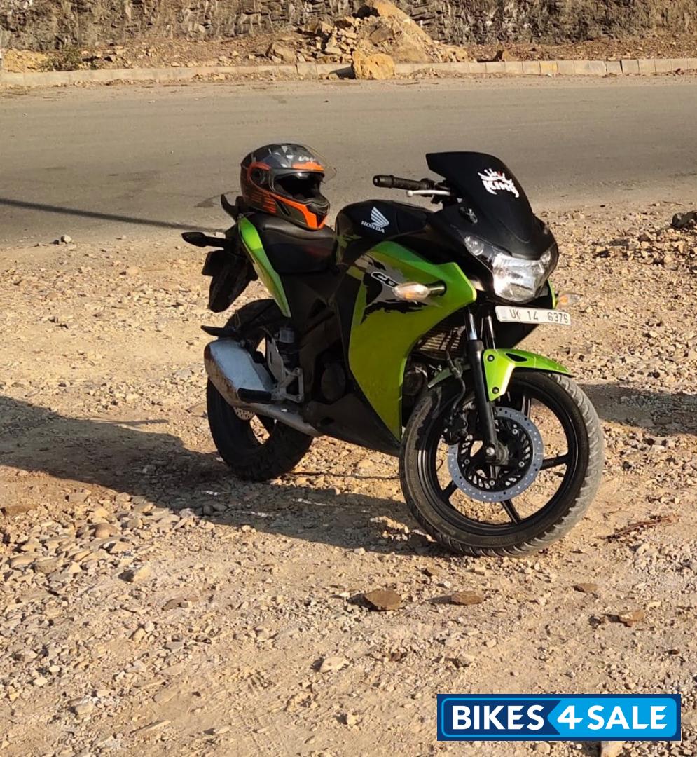 Honda CBR 150R Honda CBR 150R