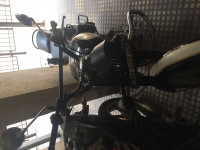 Black Royal Enfield Classic 500