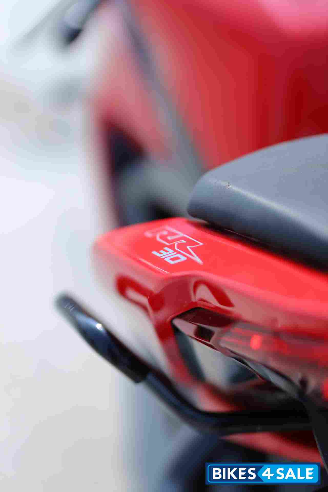 Red TVS Akula 310 Red TVS Akula 310