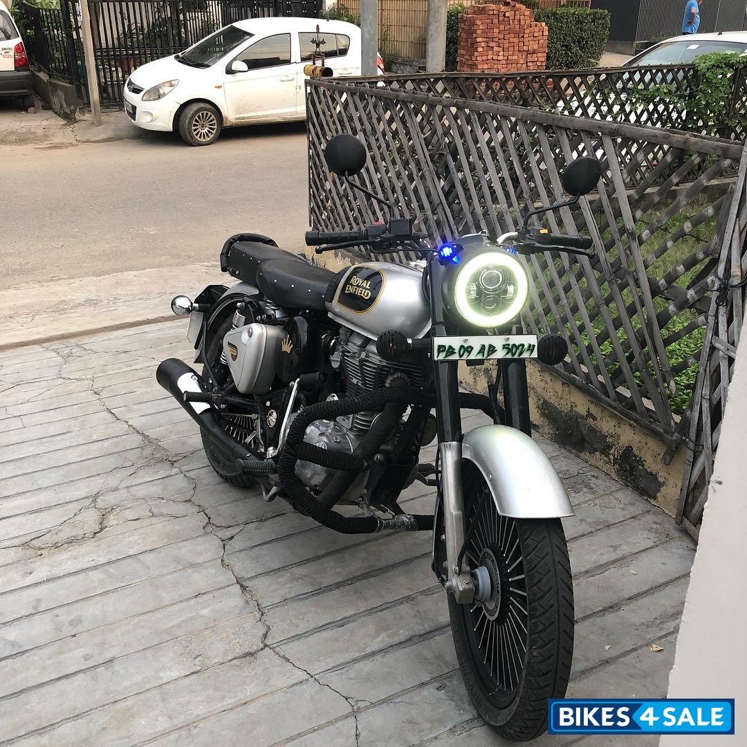 Royal Enfield Classic 350