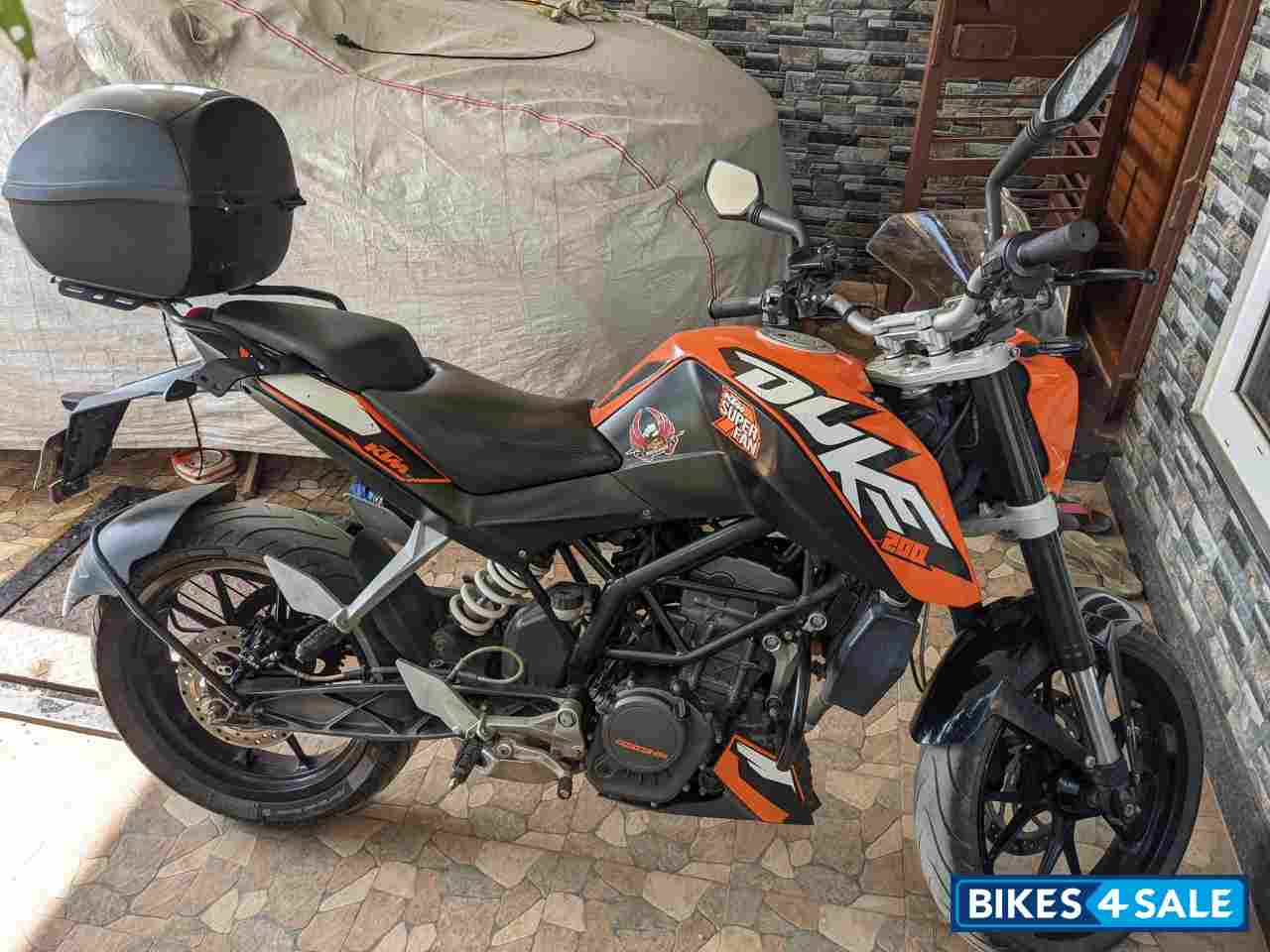 KTM Duke 200