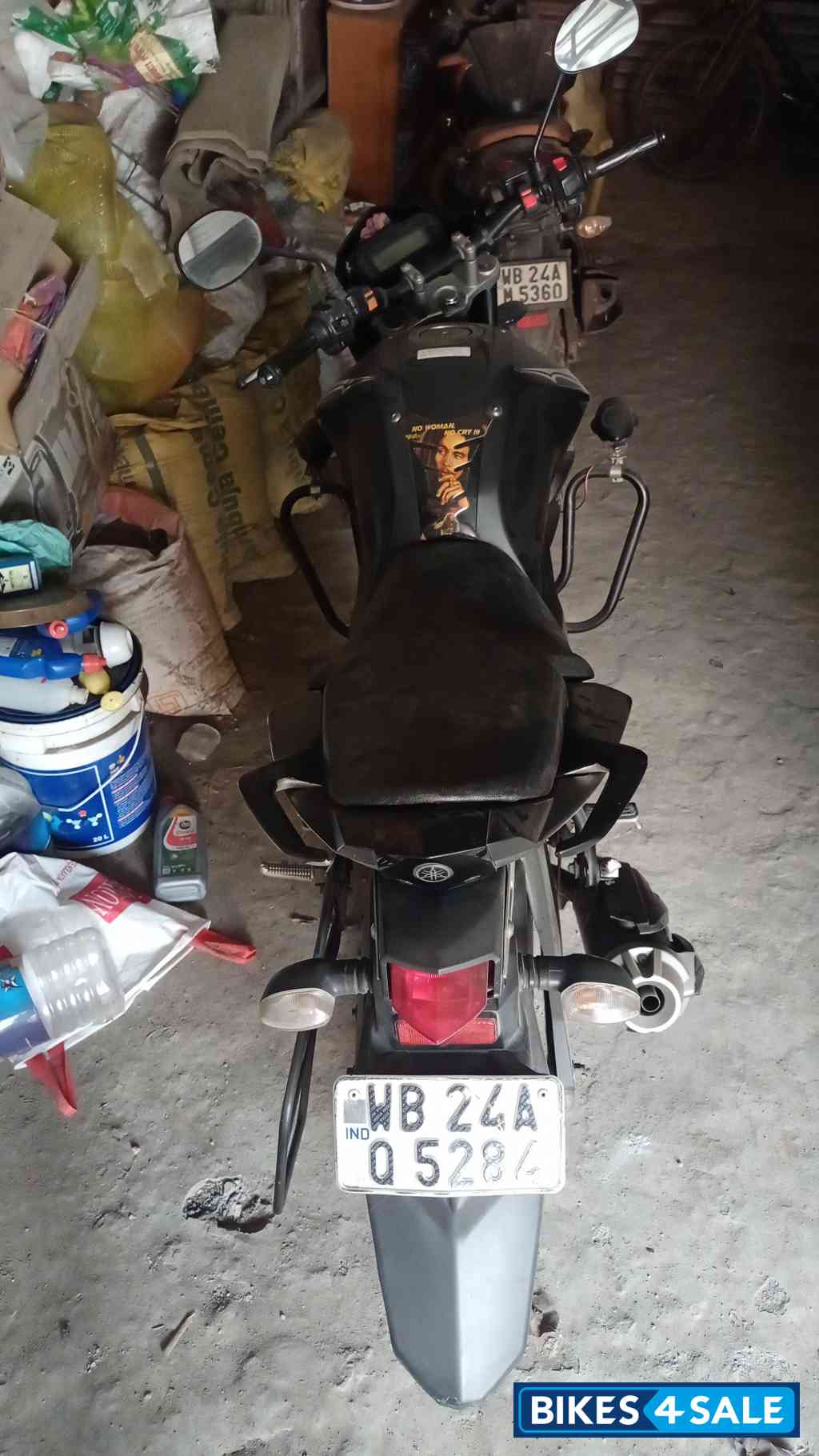 Mat Black Yamaha FZ-S