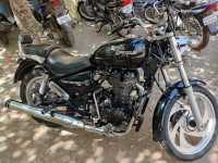 Black Royal Enfield Thunderbird 500