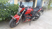 Red Benelli TNT 25