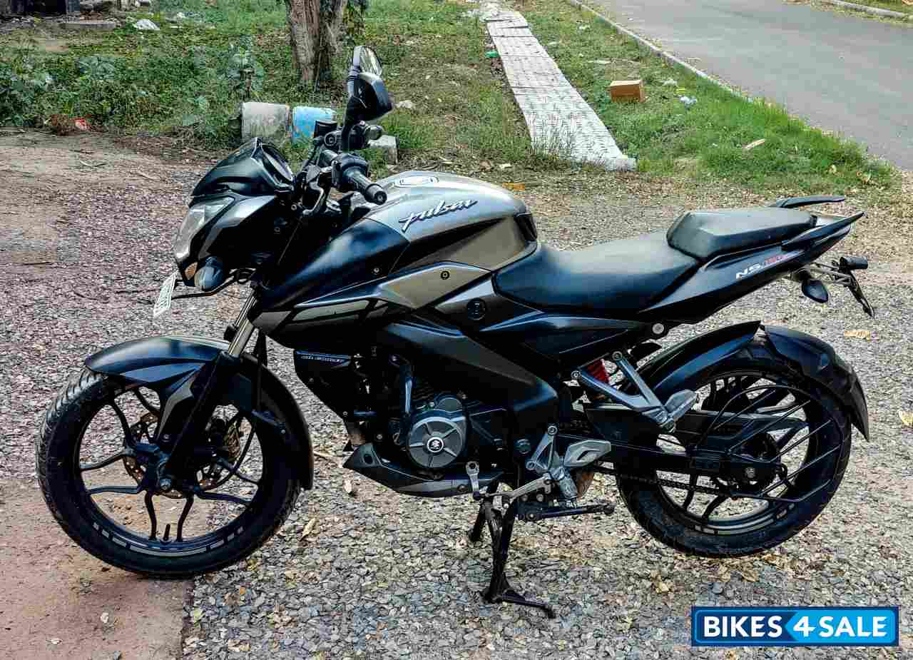 Bajaj Pulsar NS 160