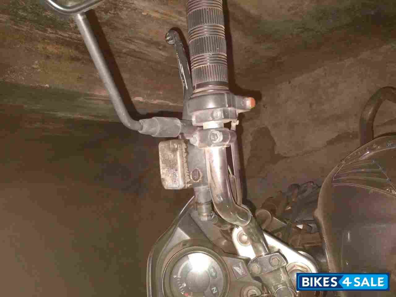 Honda Shine CB SHINE BS 3 Honda Shine CB SHINE BS 3