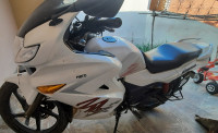 White Hero Karizma ZMR