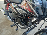 Black Honda Shine BS6