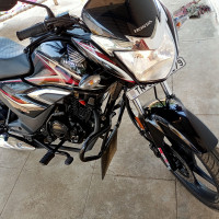 Black Honda Shine BS6