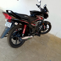 Black Honda Shine BS6