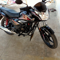 Black Honda Shine BS6