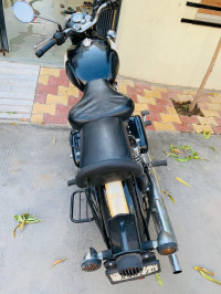 Royal Enfield Classic 500