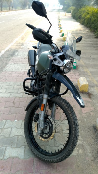 Matte Green Hero XPulse 200